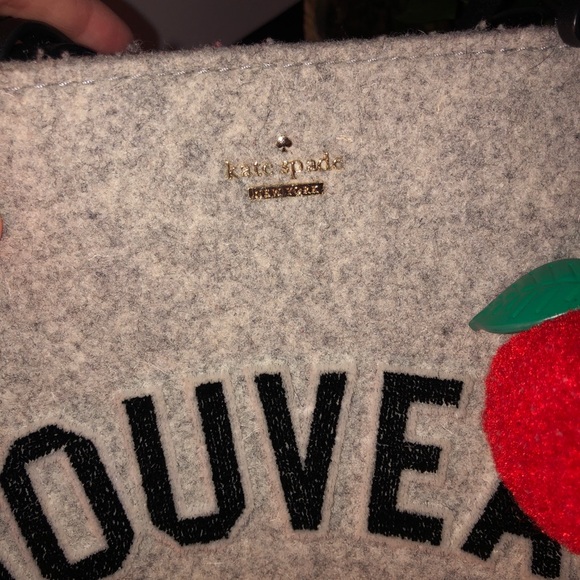 ***FLASH SALE EVERYTHING 1/2 OFF*** Kate Spade Nouveau York Felt Tote - Picture 2 of 7